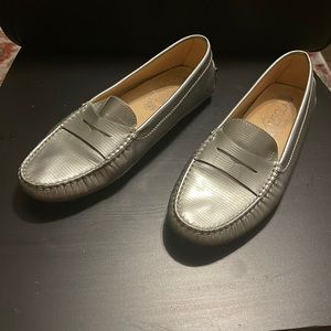 Tod's Women's Loafer - Silver